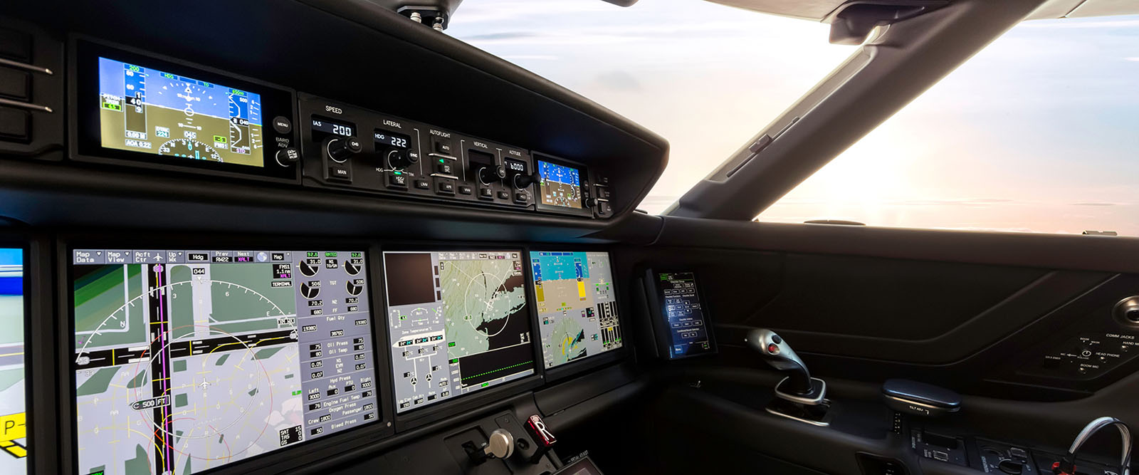 A G500 flightdeck during flight